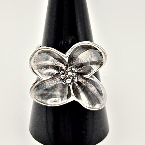 RLM Studio Sterling Silver Dogwood Flower Ring | Size 7.5 Nature Modernist Ring - Picture 4 of 8